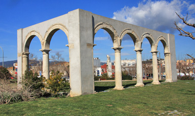 Monument a l'antic convent dels agustins de Palamós